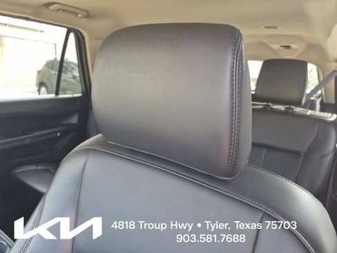 Used 2023 Ford Expedition Max XLT AWD/4WD image 25