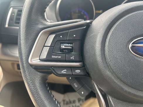 Used 2018 Subaru Outback 2.5i Premium AWD/4WD image 9