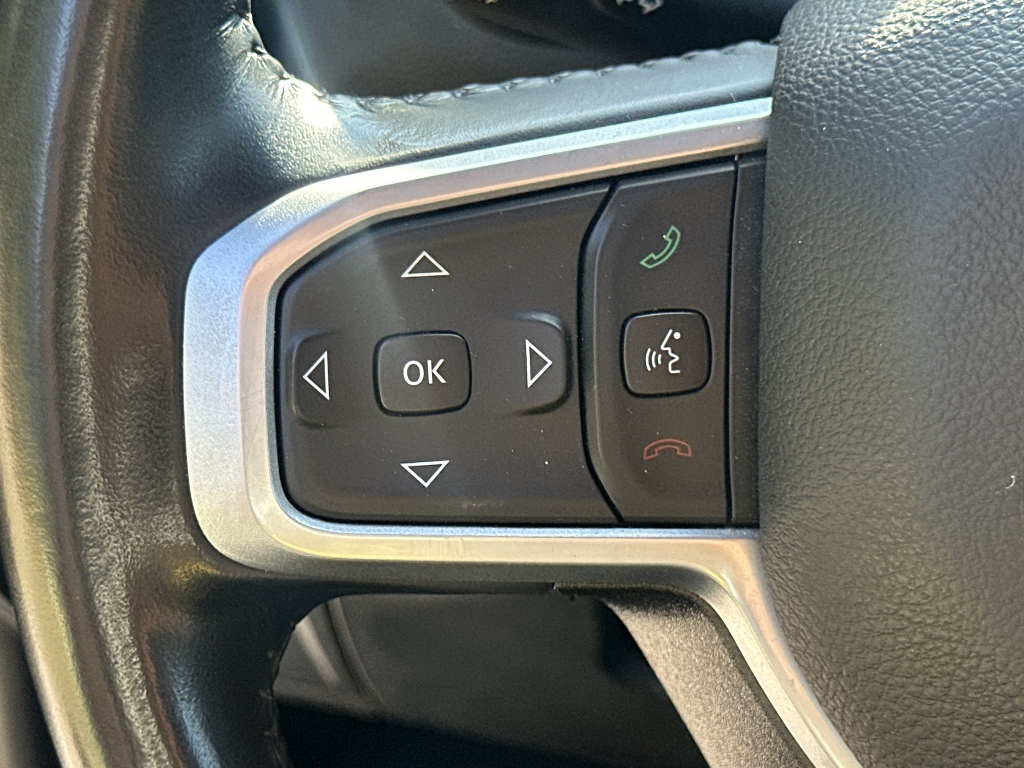 Used 2023 RAM 1500 Big Horn AWD/4WD image 24
