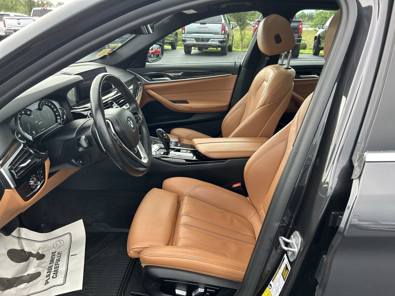 Used 2019 BMW 530e xDrive w/ Convenience Package AWD/4WD image 27