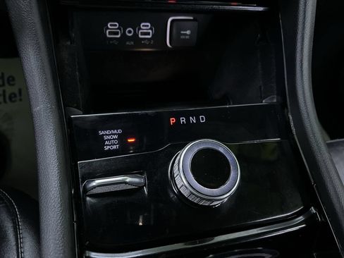 Used 2022 Jeep Grand Cherokee Limited AWD/4WD image 25