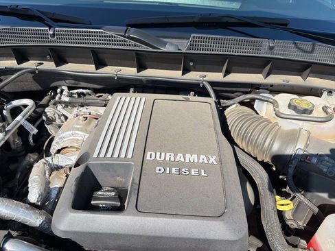 Used 2022 GMC Sierra 1500 AT4 w/ AT4 Preferred Package image 17