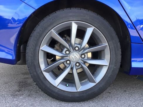 Used 2019 Honda Civic EX image 18