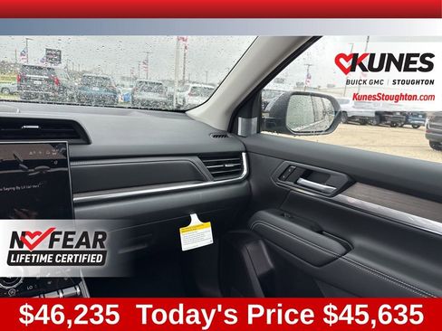 New 2026 GMC Terrain Denali w/ LPO, Floor Liner Package AWD/4WD image 46