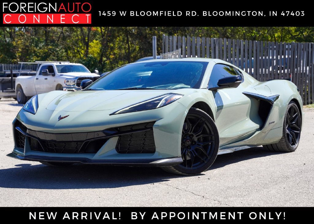 Used 2024 Chevrolet Corvette Z06 w/ Battery Protection Package RWD image 1
