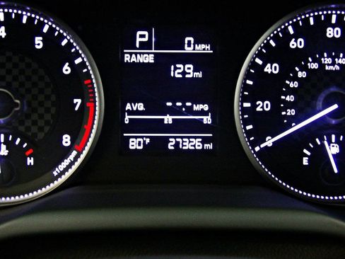 Used 2019 Hyundai Elantra SE FWD image 14