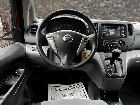Used 2019 Nissan NV200 SV w/ Navigation Package image 5