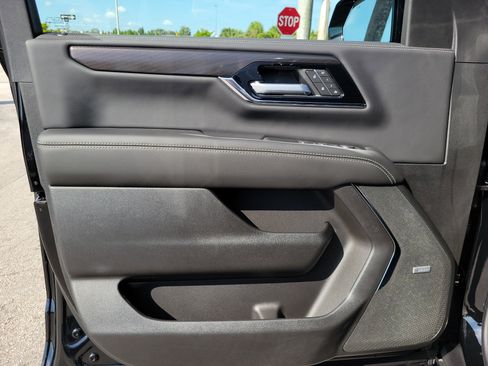 Used 2026 GMC Yukon XL Elevation w/ Elevation Premium Package RWD image 26