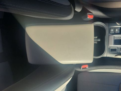 Used 2023 Subaru Forester image 17