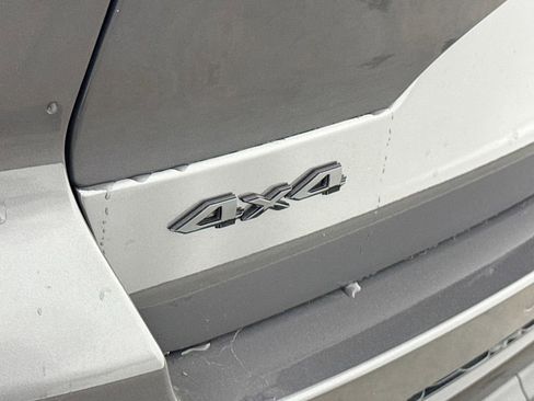 New 2025 Jeep Grand Cherokee Limited w/ Black Appearance Package image 51