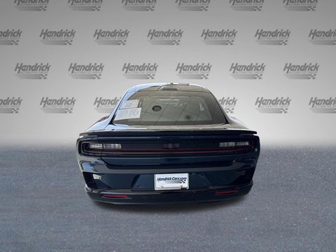 Used 2024 Dodge Charger Daytona Scat Pack w/ Plus Group AWD/4WD image 3