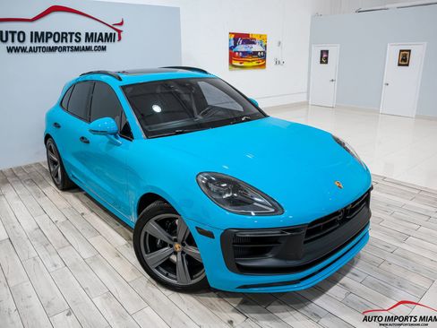 Used 2023 Porsche Macan GTS w/ Premium Package Plus AWD/4WD image 28