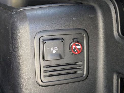 Used 2023 Toyota 4Runner SR5 image 14