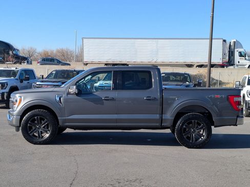 Used 2022 Ford F150 Lariat w/ Tow Technology Package image 3