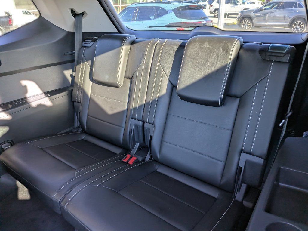 Certified 2023 Volkswagen Atlas SE w/ Panoramic Sunroof Package FWD image 16