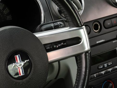Used 2007 Ford Mustang GT Premium RWD image 13
