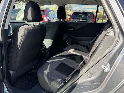 Used 2025 Subaru Outback Premium image 15