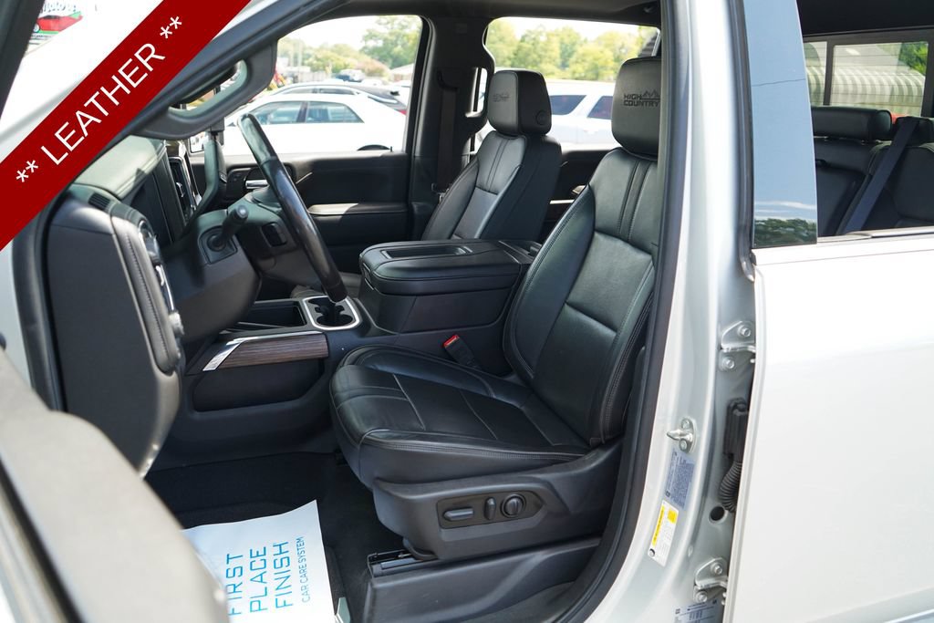 Used 2022 Chevrolet Silverado 2500 High Country w/ Z71 Off-Road Package AWD/4WD image 6
