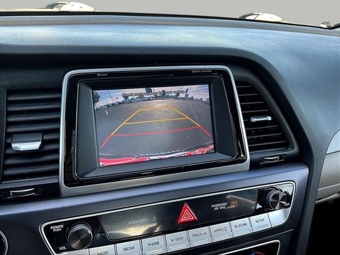 Used 2018 Hyundai Sonata SEL FWD image 14