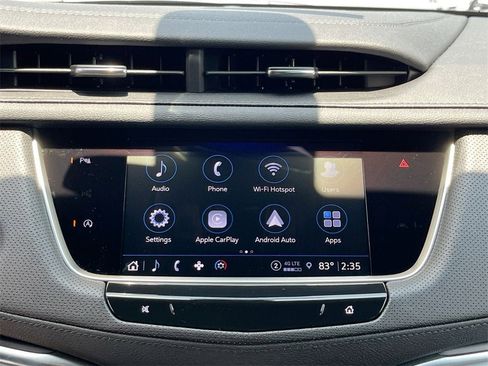 New 2025 Cadillac XT5 Luxury image 15