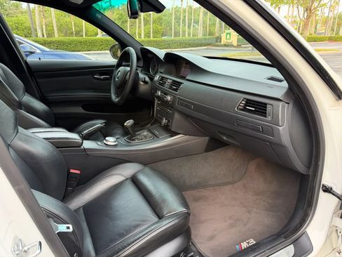 Used 2008 BMW M3 Sedan RWD image 19