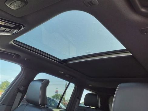 New 2023 Jeep Grand Cherokee Summit w/ Adv Protech Group IV image 23