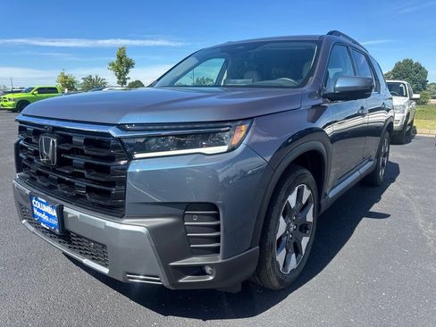 Used 2026 Honda Pilot Touring image 12