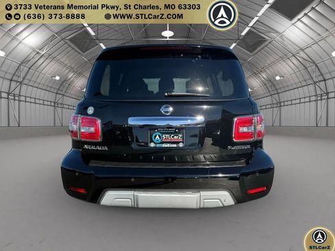 Used 2017 Nissan Armada Platinum w/ Interior Lighting Package RWD image 4
