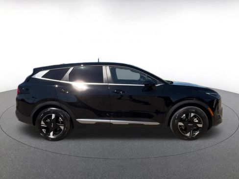 Used 2026 Kia Sportage LX FWD image 16