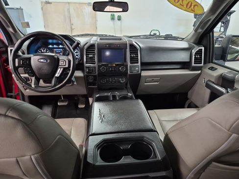 Used 2020 Ford F150 XLT w/ Equipment Group 302A Luxury AWD/4WD image 20