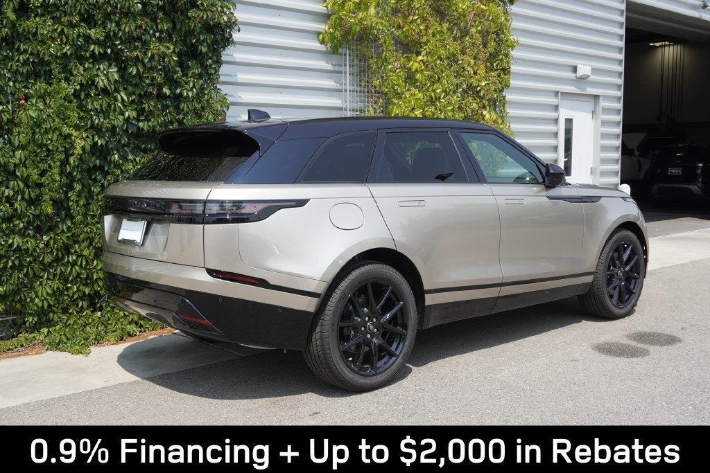 New 2026 Land Rover Range Rover Velar Dynamic SE AWD/4WD image 4