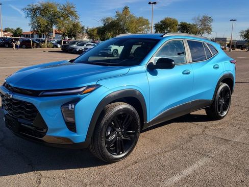 Used 2025 Chevrolet Trax ACTIV w/ Driver Confidence Package image 4