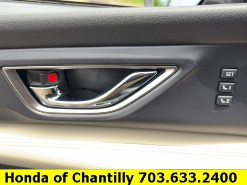 Used 2019 Subaru Ascent Limited w/ Popular Package #3 AWD/4WD image 24