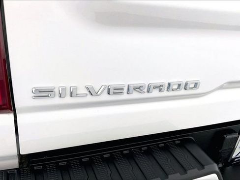 Used 2022 Chevrolet Silverado 2500 High Country w/ Safety Package II AWD/4WD image 31