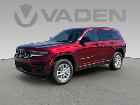 New 2026 Jeep Grand Cherokee Laredo image 23