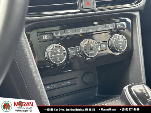 Certified 2024 Volkswagen Taos SE AWD/4WD image 29