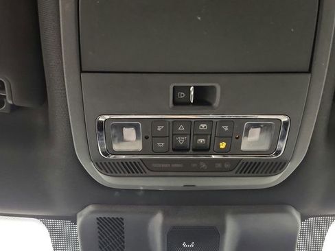 Used 2023 Ford F150 Lariat AWD/4WD image 34