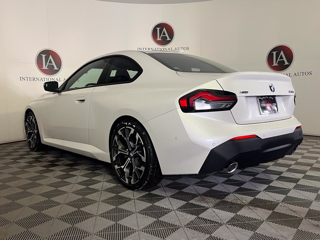 New 2026 BMW 230i xDrive Coupe w/ Convenience Package AWD/4WD image 6