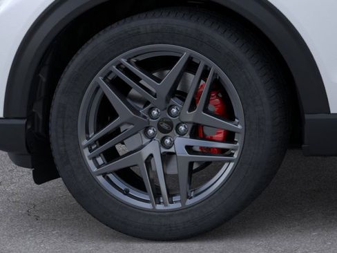 New 2026 Ford Explorer ST-Line w/ ST-Line Street Pack image 19