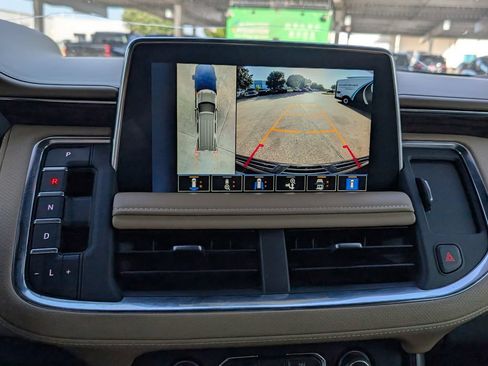 Certified 2023 Chevrolet Tahoe Premier AWD/4WD image 8