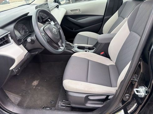 Used 2024 Toyota Corolla LE image 10