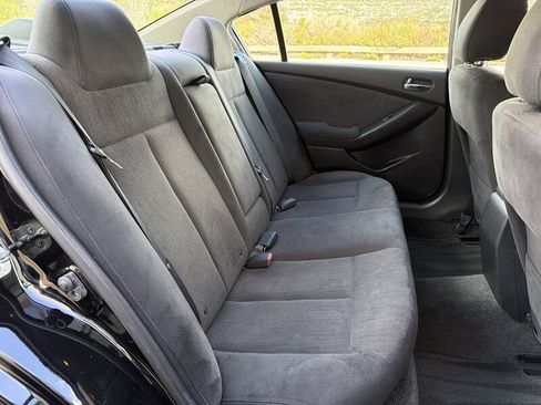 Used 2012 Nissan Altima 2.5 S FWD image 18