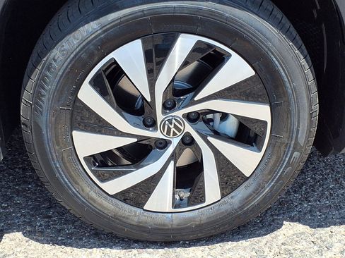 New 2026 Volkswagen Tiguan S FWD image 6