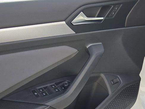 New 2026 Volkswagen Jetta SE image 15