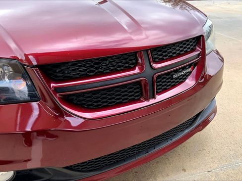 Used 2019 Dodge Grand Caravan GT FWD image 30