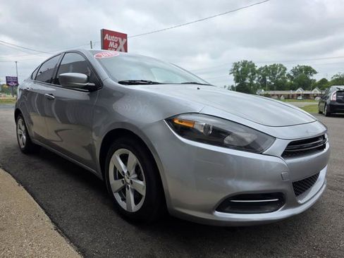 Used 2015 Dodge Dart SXT FWD image 2