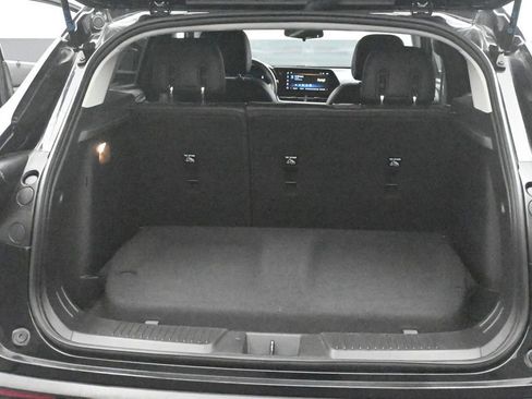 Used 2024 Chevrolet Trax ACTIV w/ Sunroof Package FWD image 16