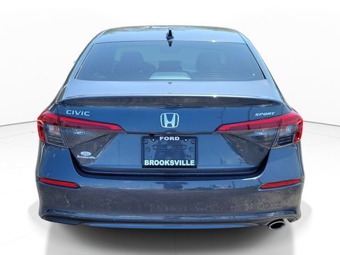 Used 2024 Honda Civic Sport image 5