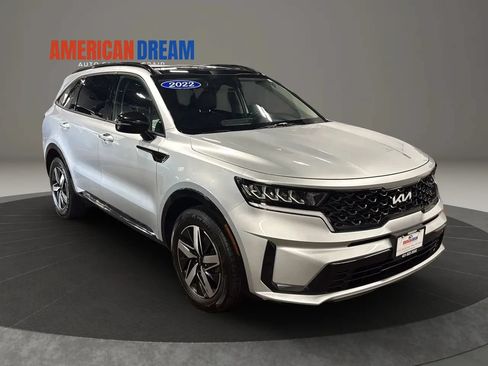Used 2022 Kia Sorento S w/ Panoramic Sunroof Package FWD image 7