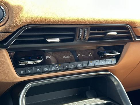 Certified 2024 MAZDA CX-90 3.3 Turbo S w/ Premium Plus AWD/4WD image 21